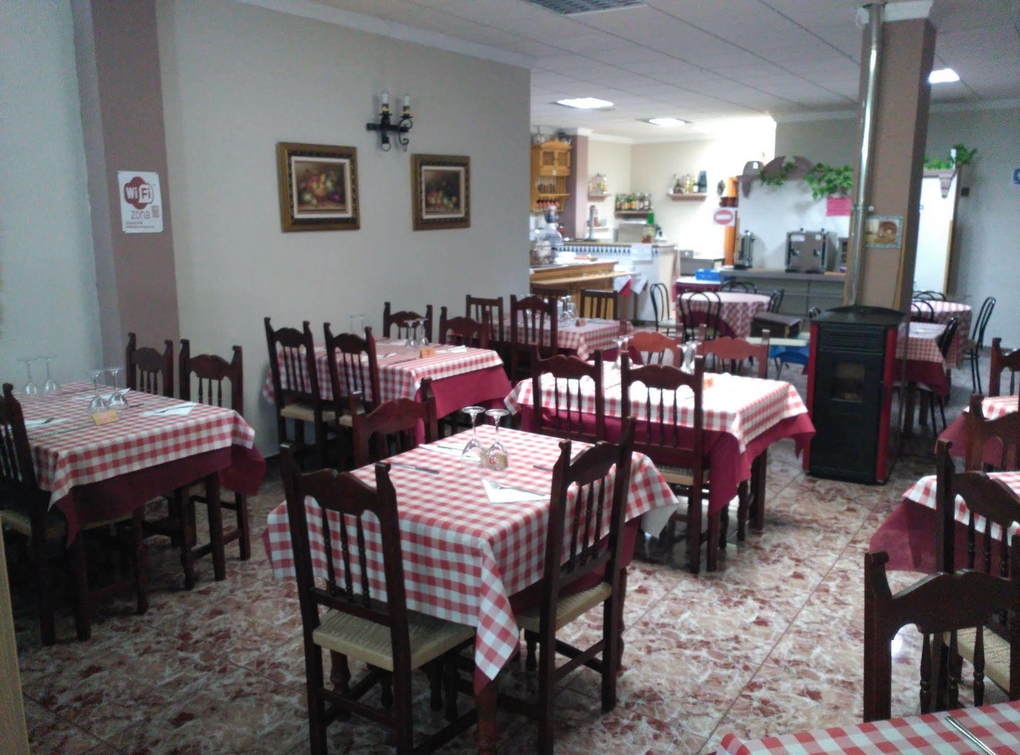 Hostal Virgen Del Rocio روندا المظهر الخارجي الصورة