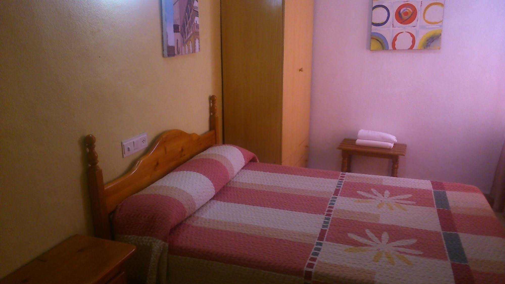 Hostal Virgen Del Rocio روندا المظهر الخارجي الصورة