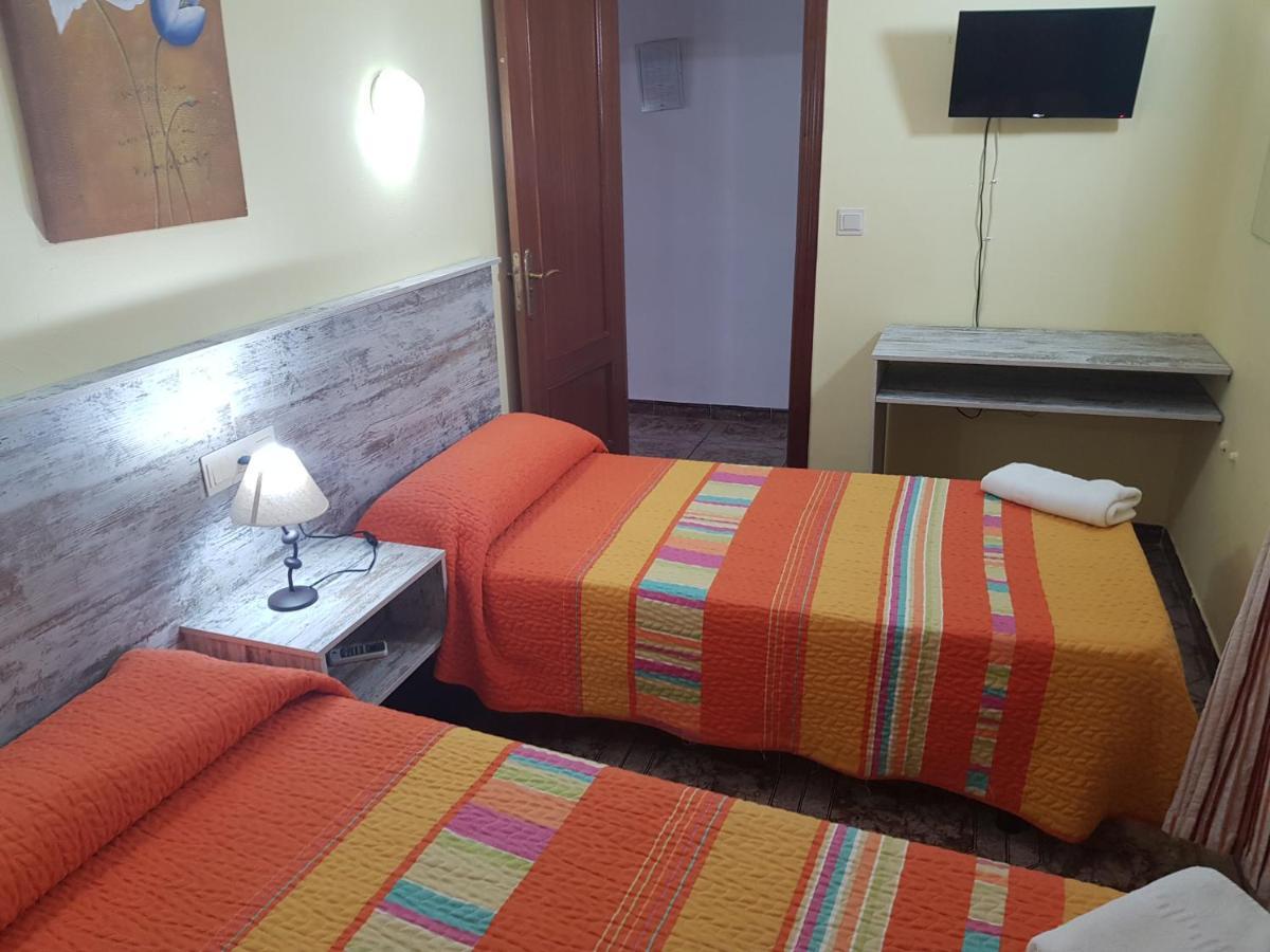 Hostal Virgen Del Rocio روندا المظهر الخارجي الصورة