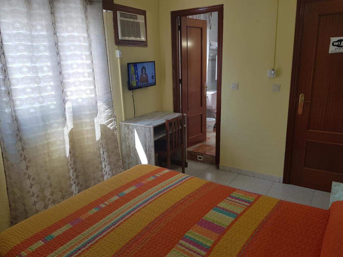 Hostal Virgen Del Rocio روندا المظهر الخارجي الصورة